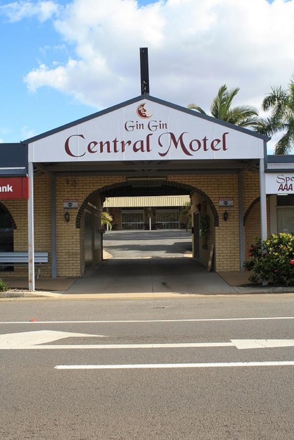 Central Motel Gin Gin ภายนอก รูปภาพ